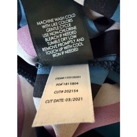 Torrid Pink and Blue Striped Tie Neck Blouse Size 1 - 14/16 - Picture 5 of 7